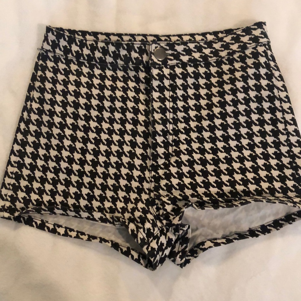 Forever21 print high wasted shorts
